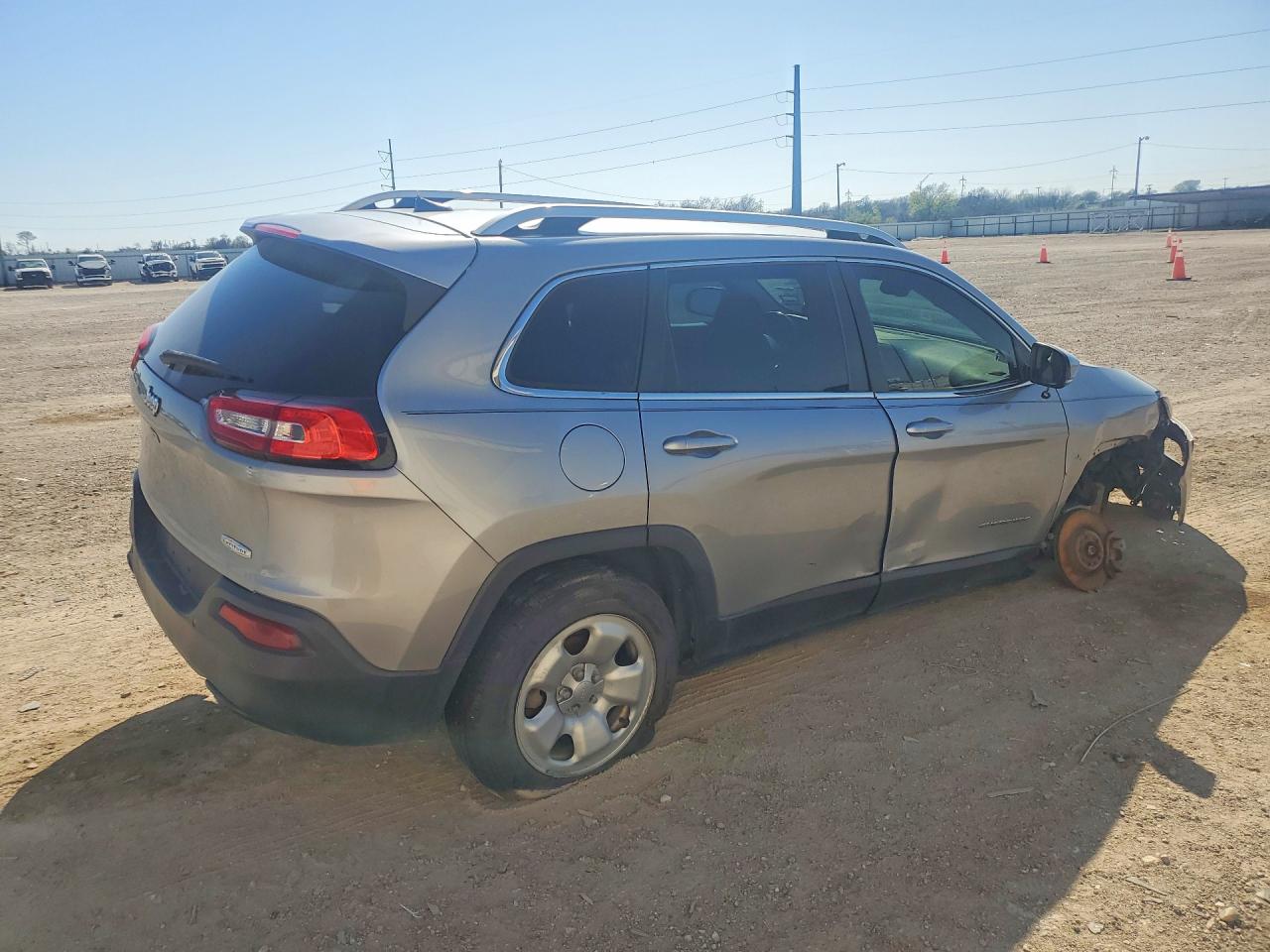 2017 JEEP CHEROKEE LATITUDE FWD