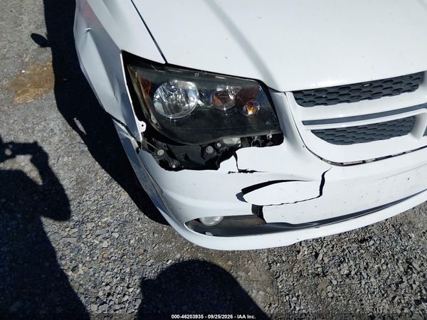 2014 DODGE GRAND CARAVAN R/T — I6