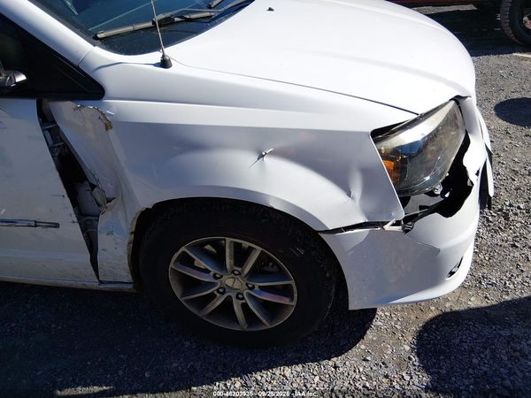 2014 DODGE GRAND CARAVAN R/T — I152