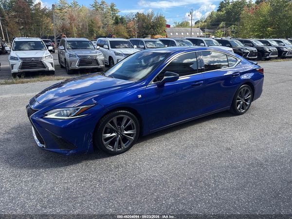 2019 LEXUS ES 350 — I2
