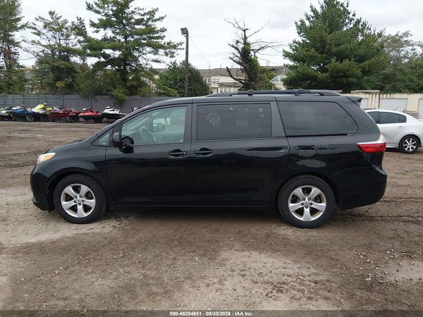 2016 TOYOTA SIENNA LE 8 PASSENGER — I117