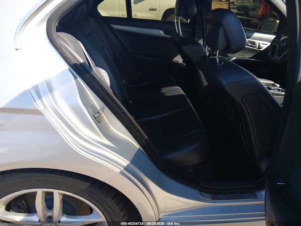 2013 MERCEDES-BENZ C-CLASS C 250 SPORT — I8