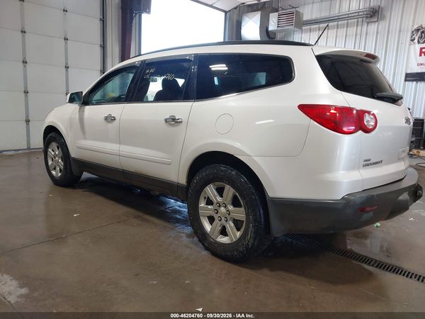 2012 CHEVROLET TRAVERSE 1LT — I3