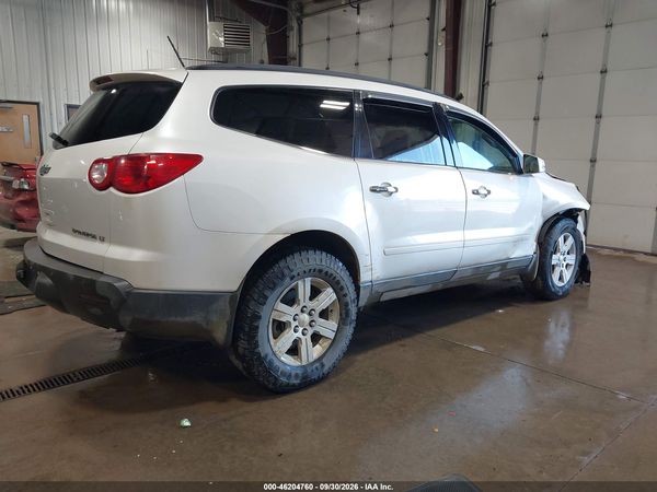 2012 CHEVROLET TRAVERSE 1LT — I4