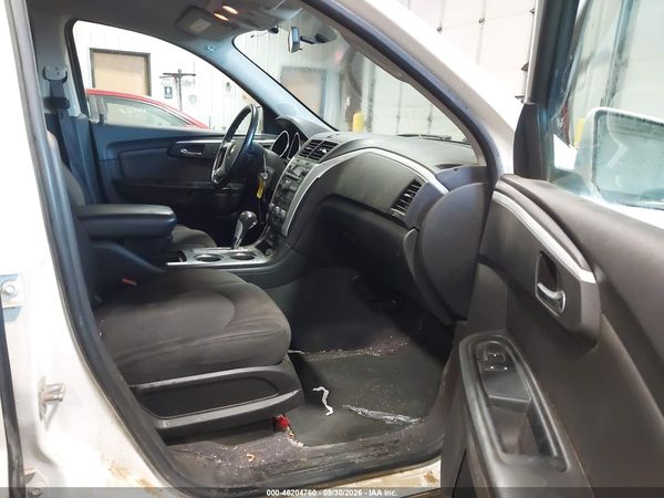 2012 CHEVROLET TRAVERSE 1LT — I5