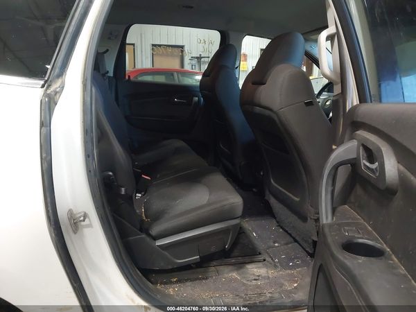 2012 CHEVROLET TRAVERSE 1LT — I8