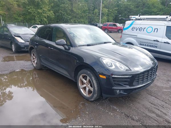 2017 PORSCHE MACAN — I1