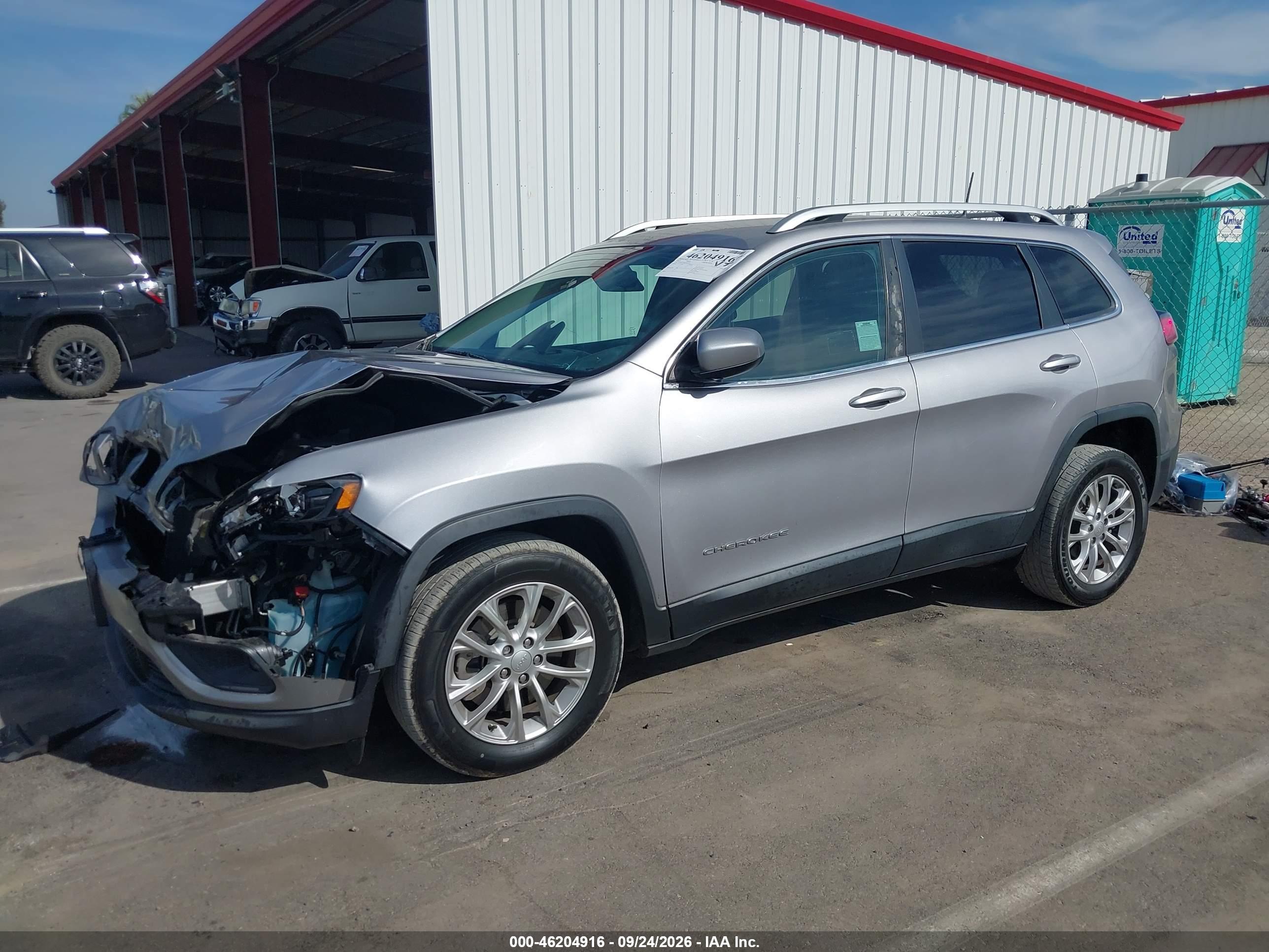 2019 JEEP CHEROKEE LATITUDE FWD — I2