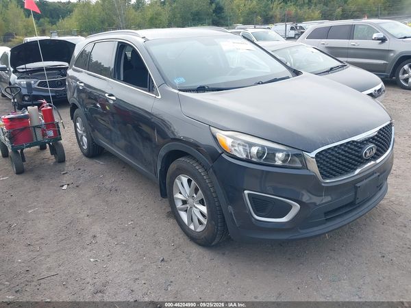 2017 KIA SORENTO 2.4L LX — I1