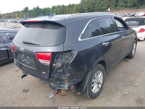 2017 KIA SORENTO 2.4L LX — I4