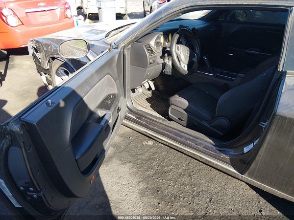 2014 DODGE CHALLENGER R/T — I5