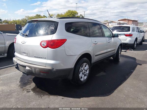 2012 CHEVROLET TRAVERSE LS — I4