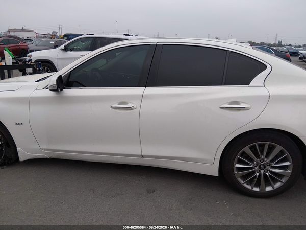 2018 INFINITI Q50 3.0T LUXE — I117