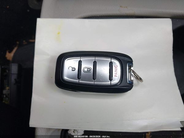 2017 CHRYSLER PACIFICA LX — I11