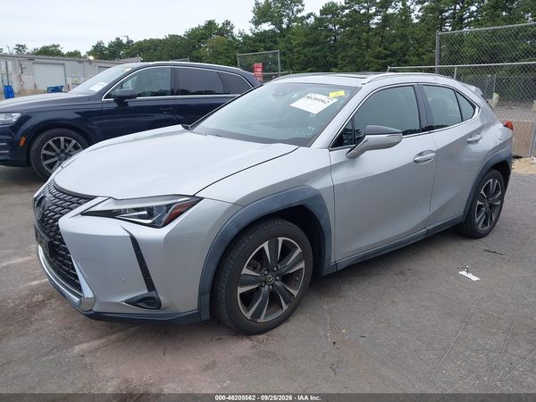 2019 LEXUS UX 200 — I2