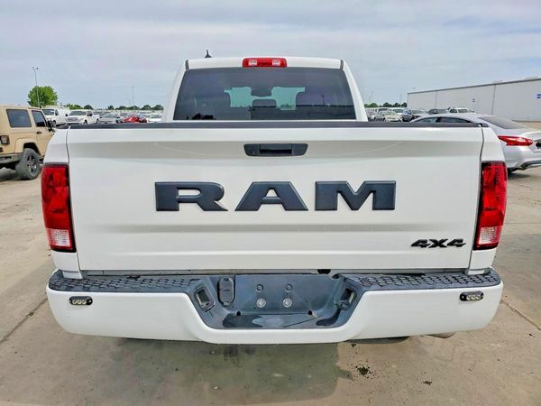2022 RAM 1500 CLASSIC Tradesman