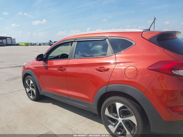 2016 HYUNDAI TUCSON SPORT — I117