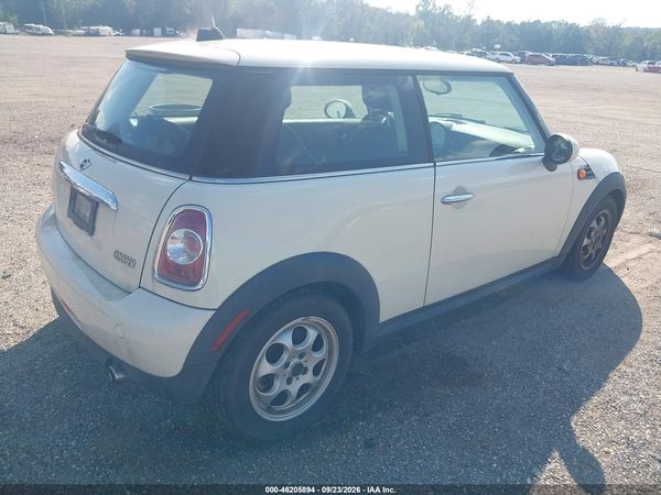 2013 MINI HARDTOP COOPER — I4