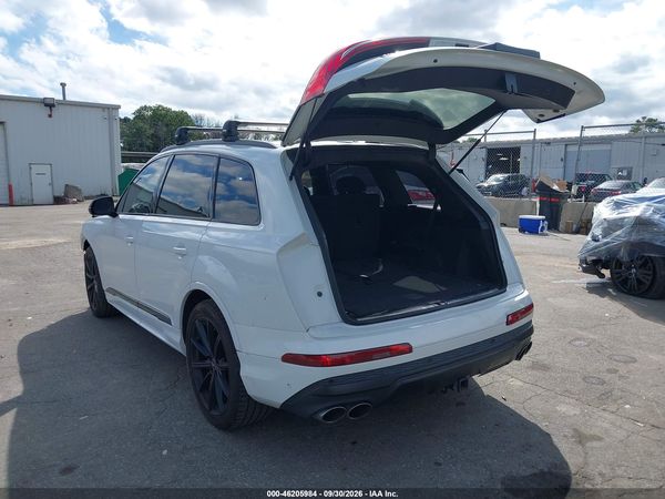 2021 AUDI SQ7 — I3