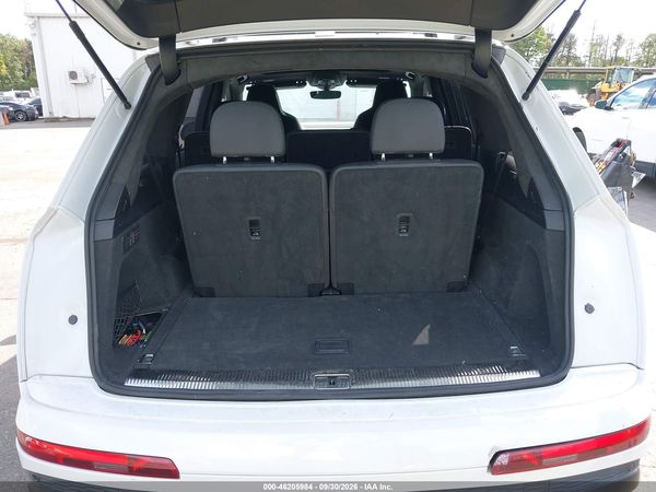 2021 AUDI SQ7 — I152