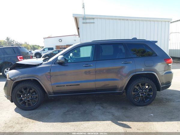 2018 JEEP GRAND CHEROKEE ALTITUDE 4X2 — I117