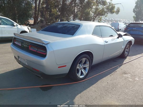 2020 DODGE CHALLENGER SXT — I4