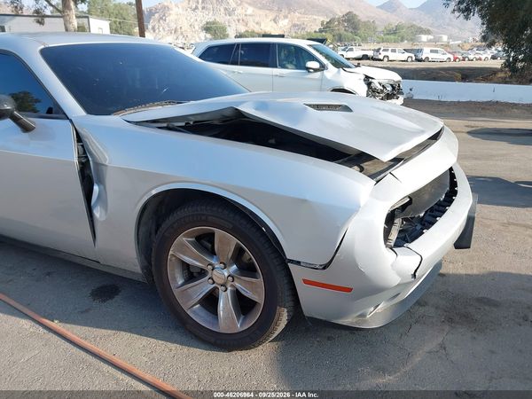 2020 DODGE CHALLENGER SXT — I6