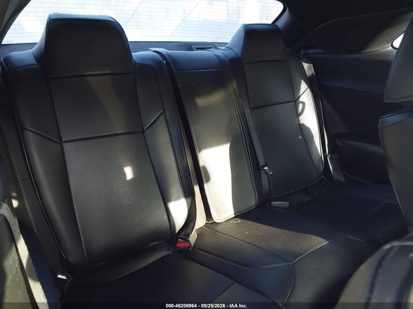 2020 DODGE CHALLENGER SXT — I8