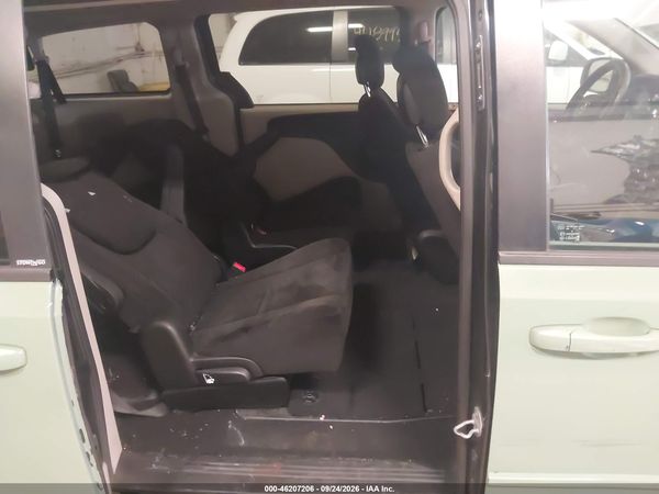 2014 DODGE GRAND CARAVAN SE — I8