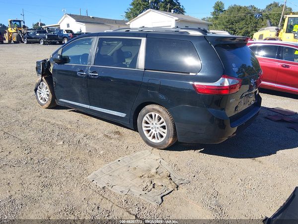 2016 TOYOTA SIENNA XLE PREMIUM 8 PASSENGER — I3