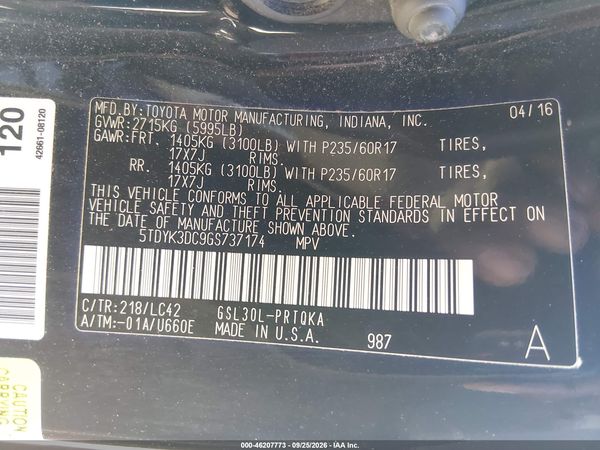 2016 TOYOTA SIENNA XLE PREMIUM 8 PASSENGER — I9