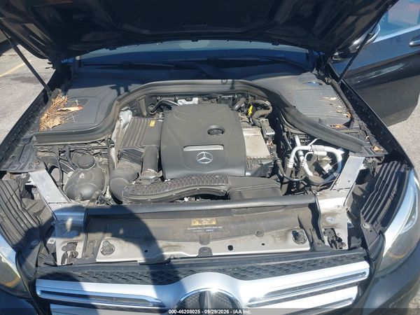 2018 MERCEDES-BENZ GLC 300 GLC300 — I10