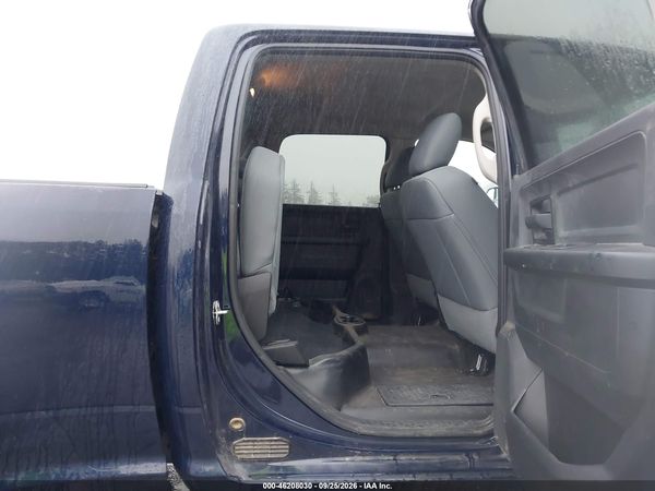2018 RAM 3500 TRADESMAN — I8