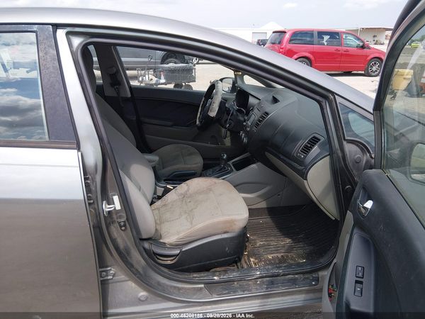 2016 KIA FORTE LX — I5