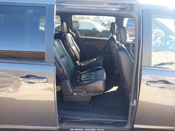 2019 DODGE GRAND CARAVAN GT — I8