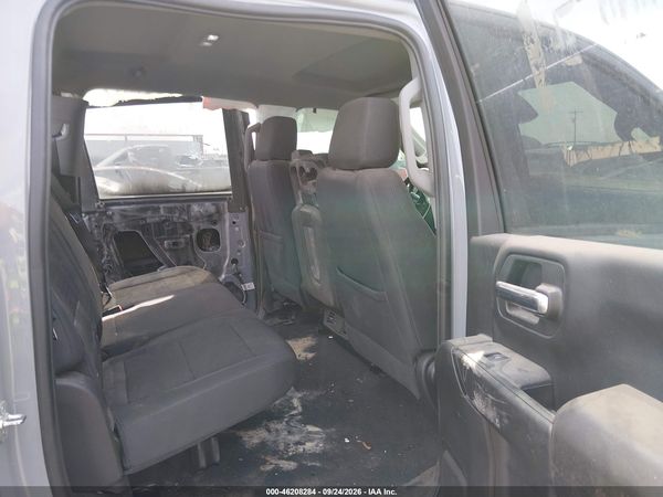 2025 CHEVROLET SILVERADO 2500HD 4WD  STANDARD BED CUSTOM — I8
