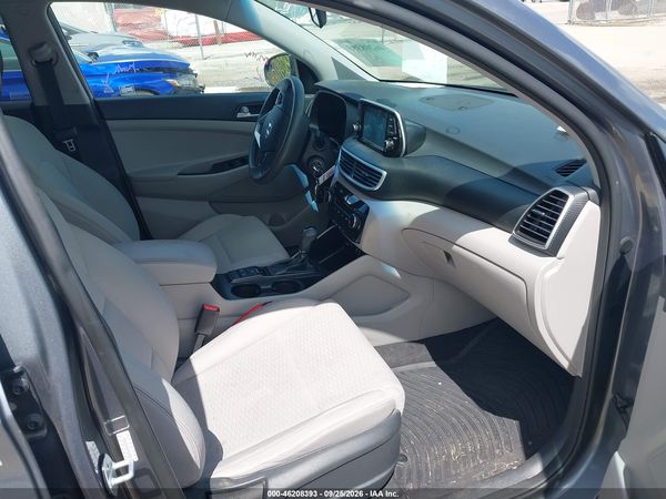 2019 HYUNDAI TUCSON SE — I5