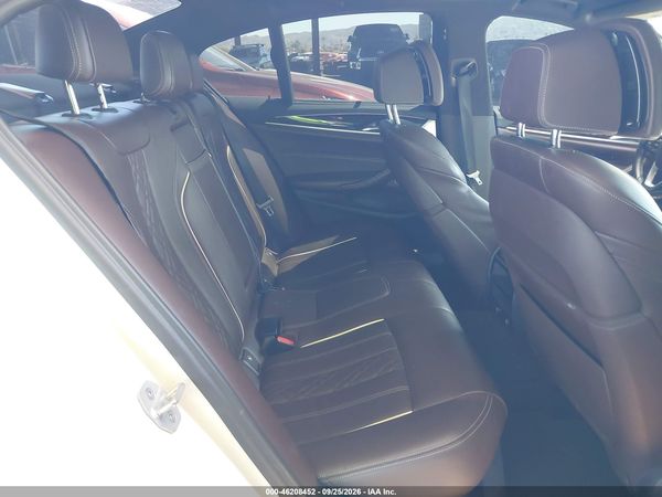 2017 BMW 540I — I8