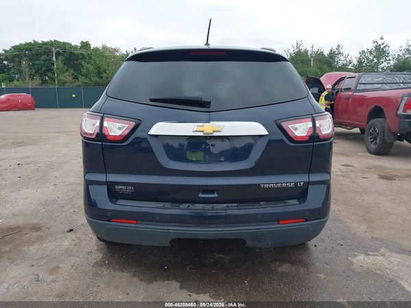 2015 CHEVROLET TRAVERSE 1LT — I119