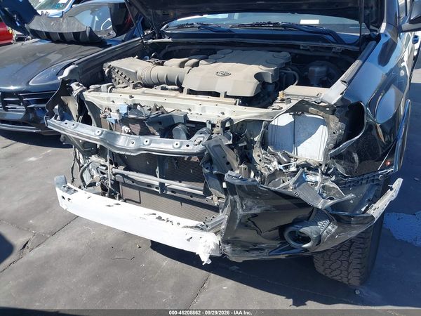 2017 TOYOTA 4RUNNER SR5 — I6