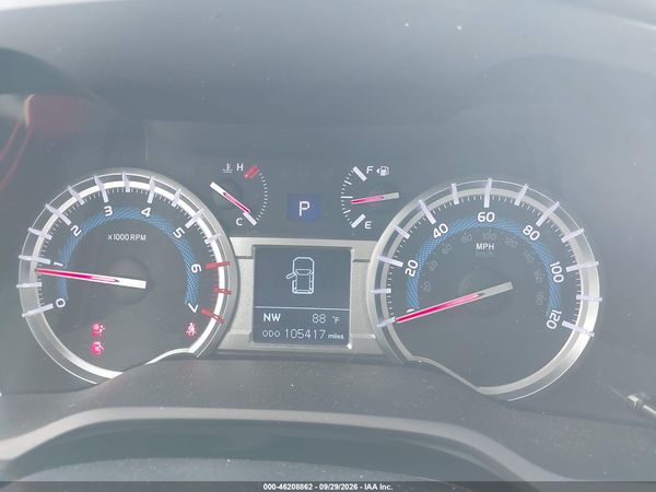 2017 TOYOTA 4RUNNER SR5 — I7