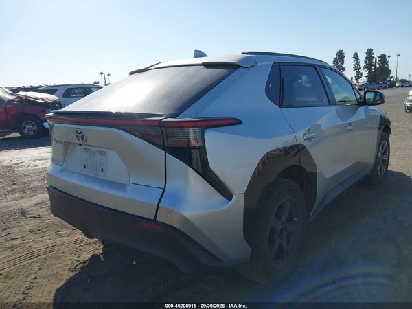 2023 TOYOTA BZ4X XLE — I4