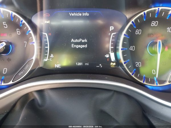 2027 CHRYSLER PACIFICA Limited — I118