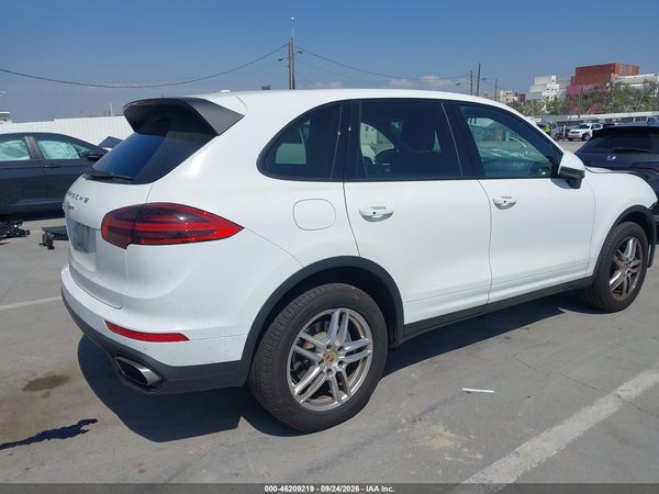 2016 PORSCHE CAYENNE — I4