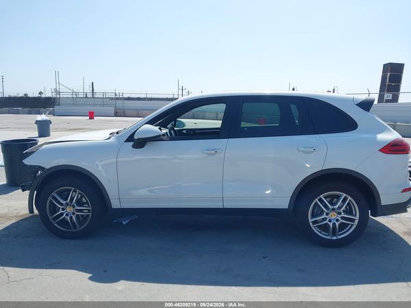 2016 PORSCHE CAYENNE — I117