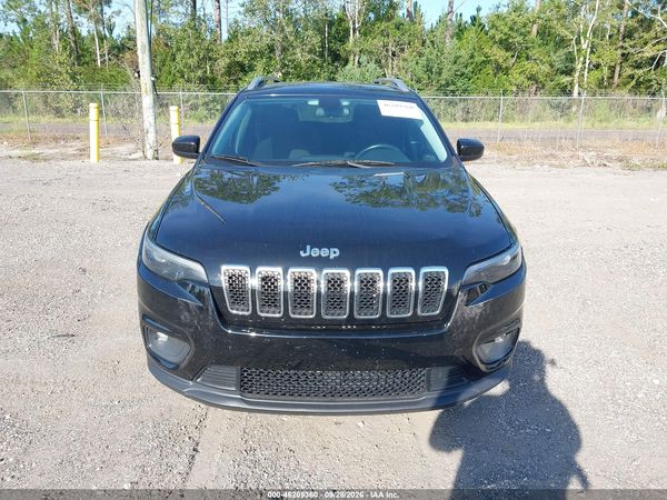 2019 JEEP CHEROKEE LATITUDE FWD — I115