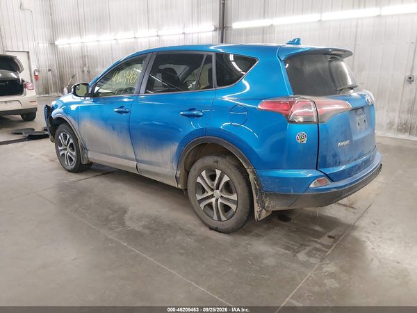 2017 TOYOTA RAV4 LE — I3