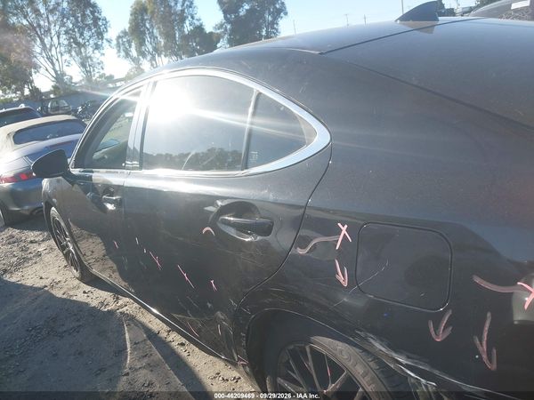 2016 LEXUS ES 350 — I117