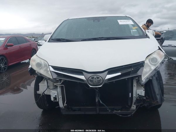 2018 TOYOTA SIENNA XLE 8 PASSENGER — I115