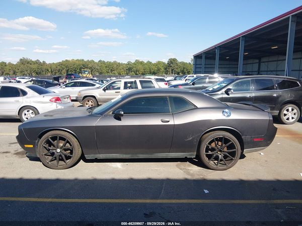 2013 DODGE CHALLENGER SXT — I117